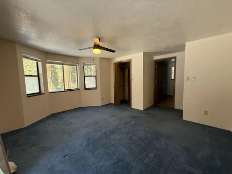17209 Freight Road Lane Klamath Falls OR 97601
