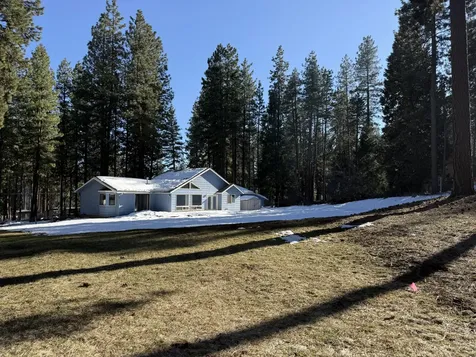 17209 Freight Road Lane Klamath Falls OR 97601