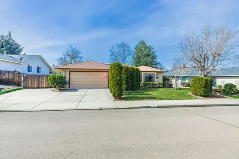 1855 Bristol Drive Medford OR 97504