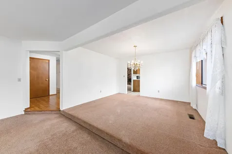 1855 Bristol Drive Medford OR 97504