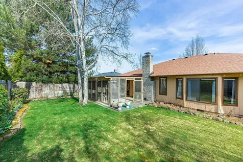 1855 Bristol Drive Medford OR 97504