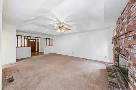1855 Bristol Drive Medford OR 97504