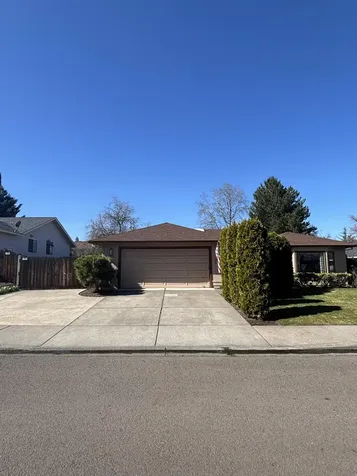 1855 Bristol Drive Medford OR 97504