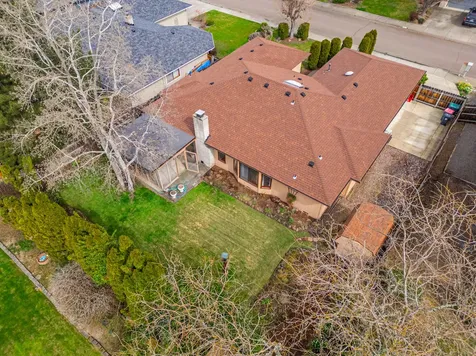 1855 Bristol Drive Medford OR 97504