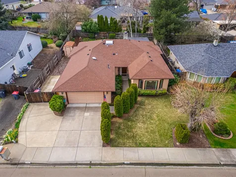 1855 Bristol Drive Medford OR 97504