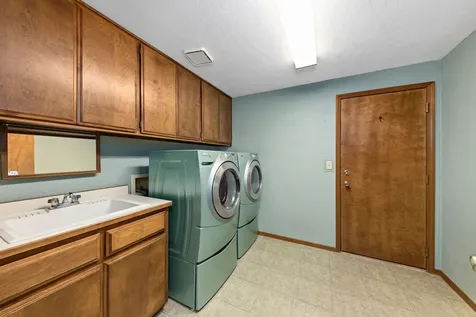 1855 Bristol Drive Medford OR 97504