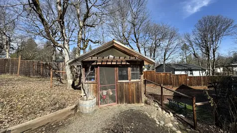 409 Sarma Drive Shady Cove OR 97539