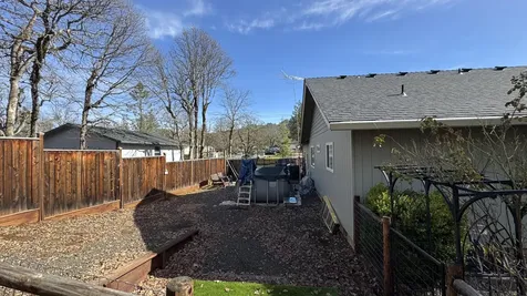 409 Sarma Drive Shady Cove OR 97539