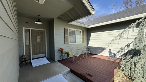 409 Sarma Drive Shady Cove OR 97539