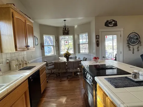 409 Sarma Drive Shady Cove OR 97539
