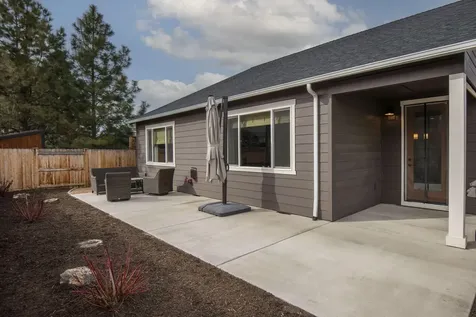 21375 NE Eagles Way Bend OR 97701