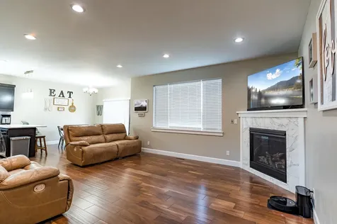 823 SW 26th Court Redmond OR 97756