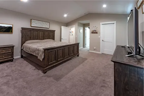 823 SW 26th Court Redmond OR 97756