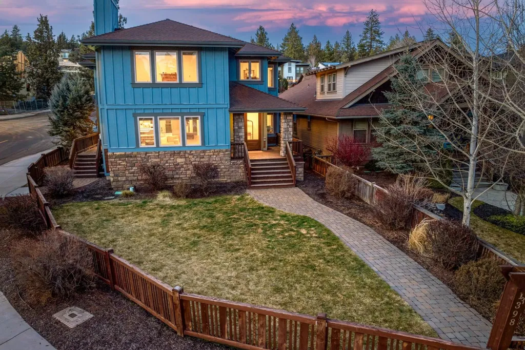 1398 NW Newport Avenue Bend OR 97703
