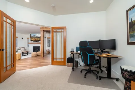 1398 NW Newport Avenue Bend OR 97703
