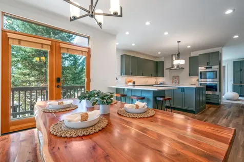 1398 NW Newport Avenue Bend OR 97703