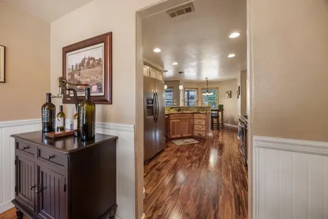 530 Carriage Lane Jacksonville OR 97530