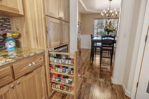 530 Carriage Lane Jacksonville OR 97530