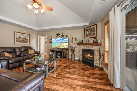 530 Carriage Lane Jacksonville OR 97530
