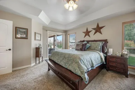 530 Carriage Lane Jacksonville OR 97530