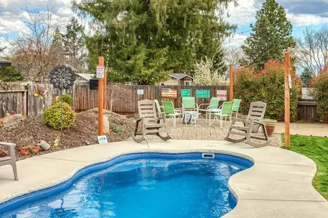 530 Carriage Lane Jacksonville OR 97530