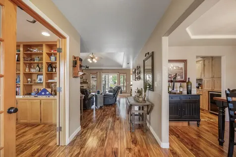 530 Carriage Lane Jacksonville OR 97530