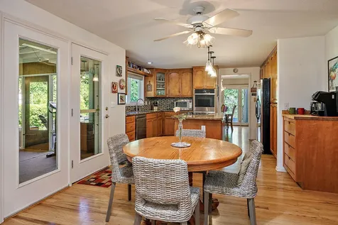 2145 Knowles Road Medford OR 97501