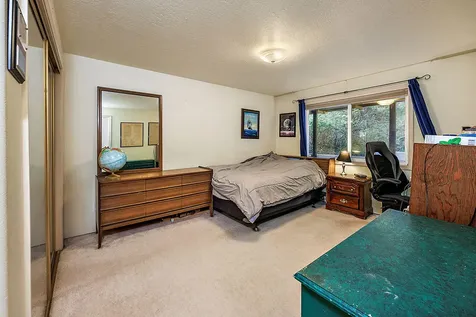 2145 Knowles Road Medford OR 97501