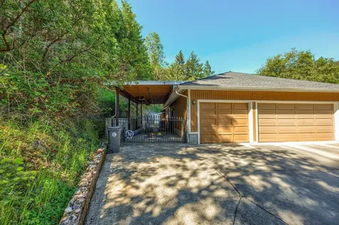2145 Knowles Road Medford OR 97501
