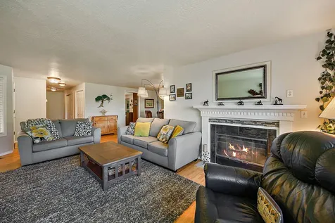 2145 Knowles Road Medford OR 97501