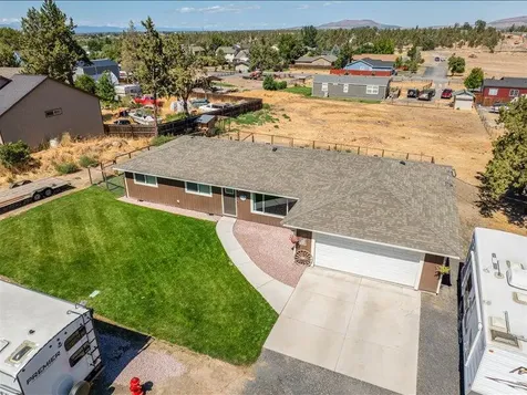 1105 F Avenue Terrebonne OR 97760