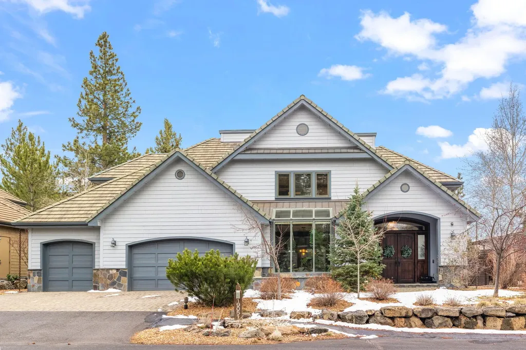 19051 Mount Mcloughlin Lane Bend OR 97703