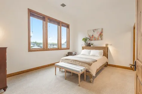 19051 Mount Mcloughlin Lane Bend OR 97703