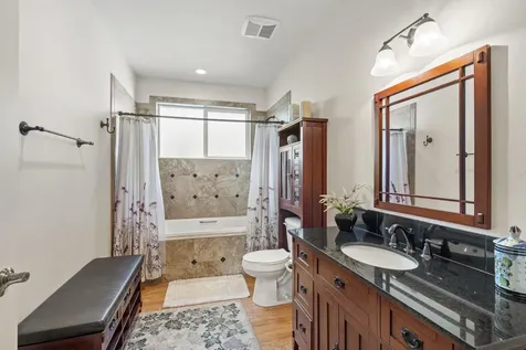 2911 Heritage Road Central Point OR 97502
