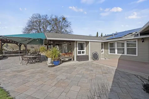 2911 Heritage Road Central Point OR 97502