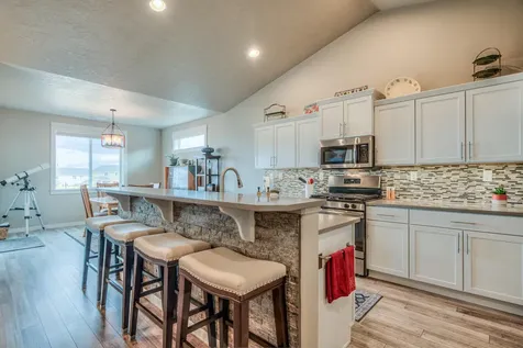 4645 SW Umatilla Avenue Redmond OR 97756