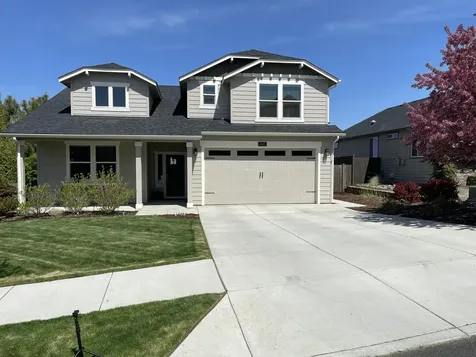 4645 SW Umatilla Avenue Redmond OR 97756