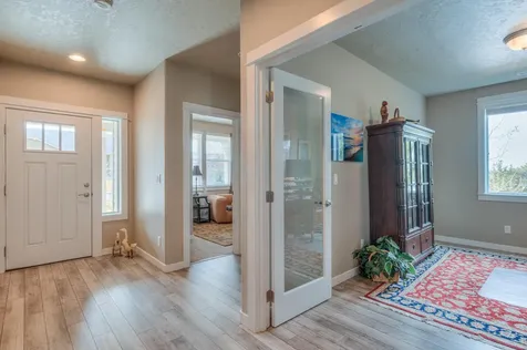 4645 SW Umatilla Avenue Redmond OR 97756