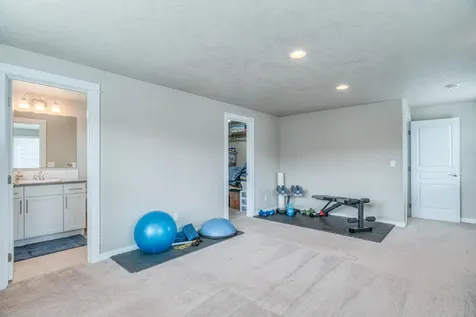 4645 SW Umatilla Avenue Redmond OR 97756