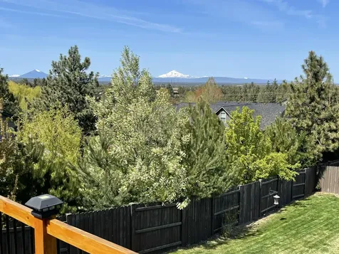 4645 SW Umatilla Avenue Redmond OR 97756