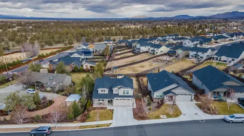 4645 SW Umatilla Avenue Redmond OR 97756