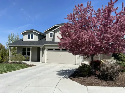 4645 SW Umatilla Avenue Redmond OR 97756