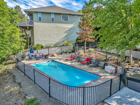 1373 Highcrest Drive Medford OR 97504