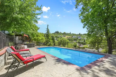 1373 Highcrest Drive Medford OR 97504
