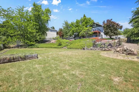1373 Highcrest Drive Medford OR 97504