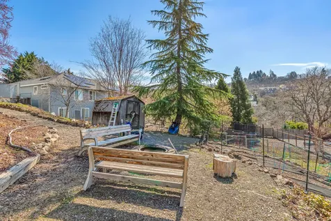 1373 Highcrest Drive Medford OR 97504