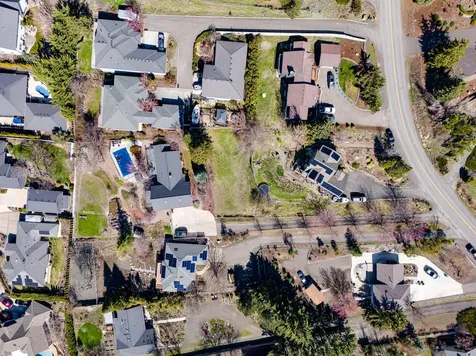 1373 Highcrest Drive Medford OR 97504
