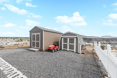 13547 SW Peninsula Drive Terrebonne OR 97760