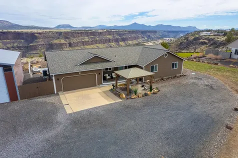 13547 SW Peninsula Drive Terrebonne OR 97760