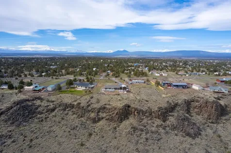 13547 SW Peninsula Drive Terrebonne OR 97760